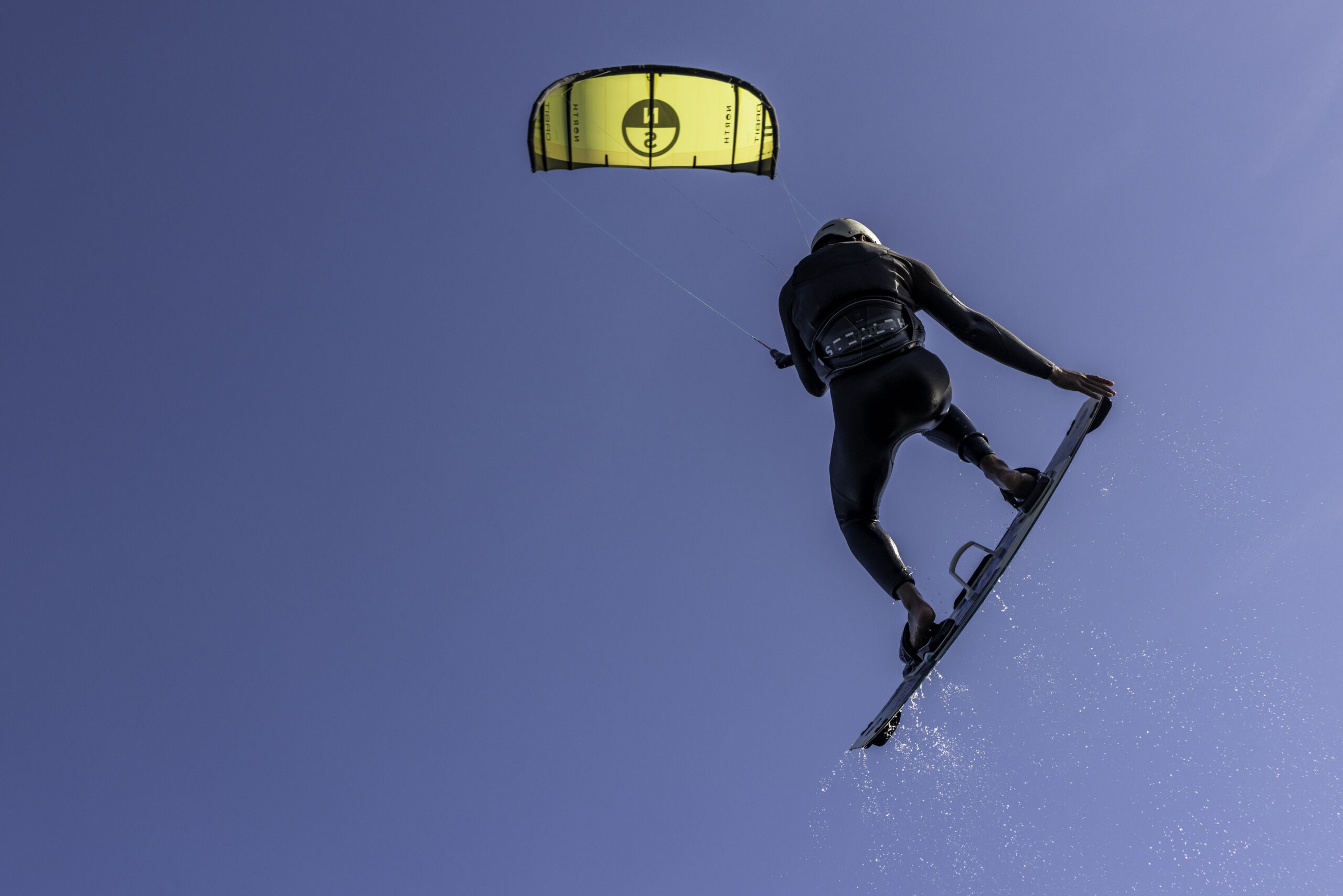 Kajtanje na Sardiniji – Punta Trettu Kajtanje na Sardiniji - Punta Trettu